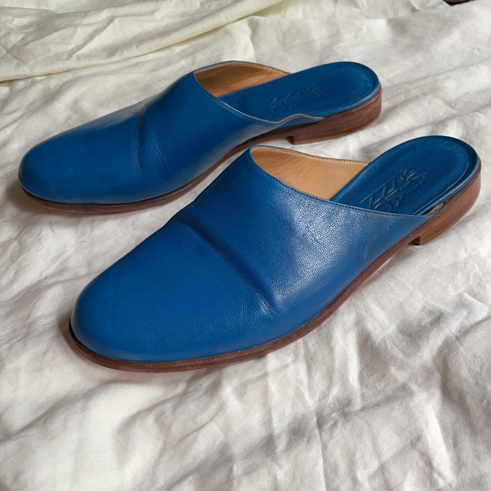 Martiniano Mule - Leather Slides in azure